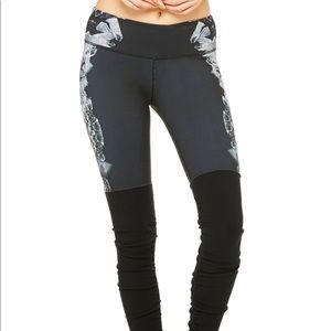ALO Goddess Legging